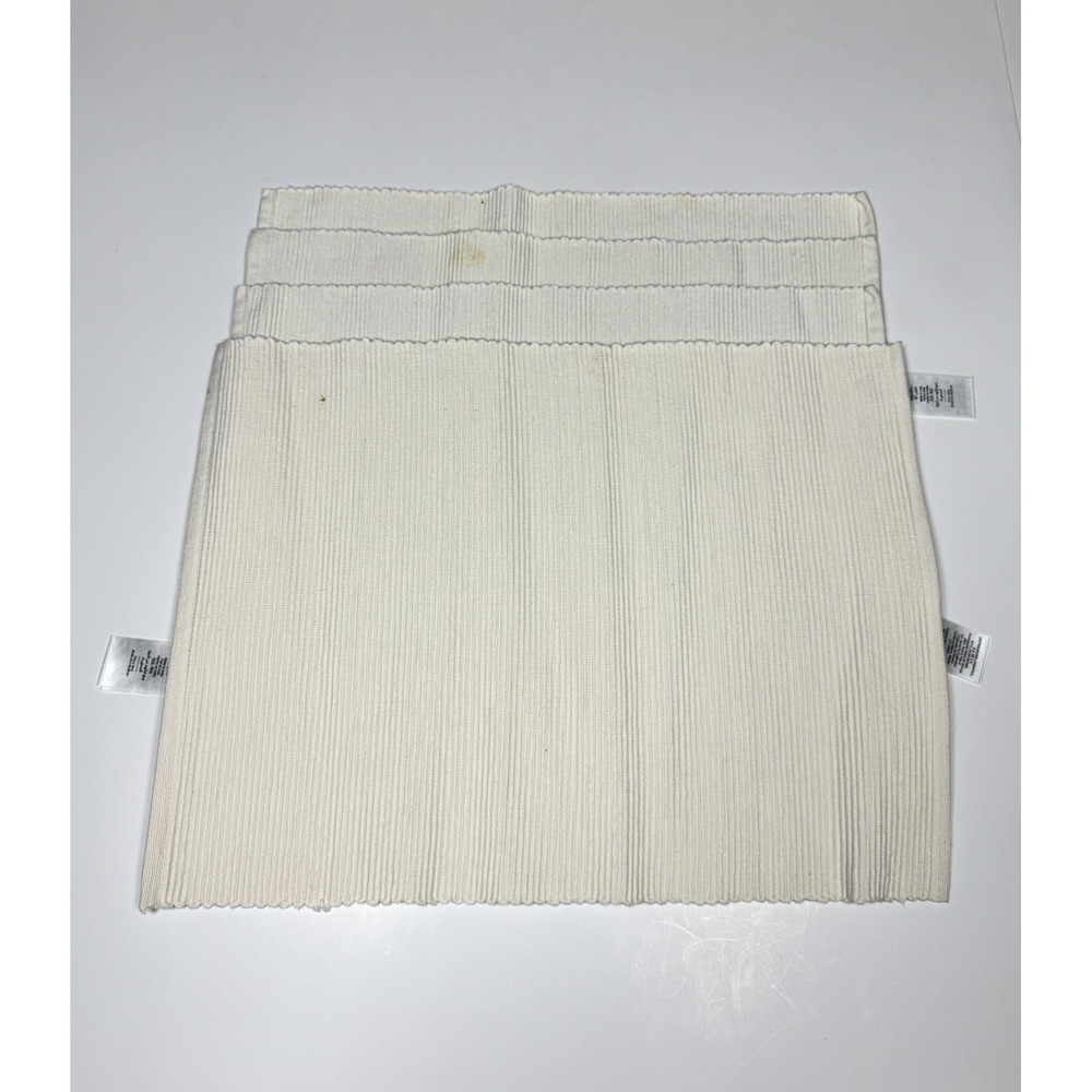 West Elm‎ Riviera White Cotton Scallop Edge Rectangular Table Placemats 4-PC Set
